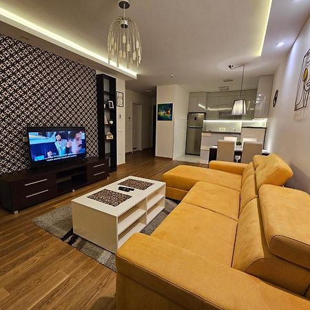 West 65 Apartment Belgrade Luaran gambar
