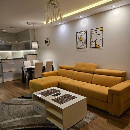 West 65 Apartment Belgrade Luaran gambar