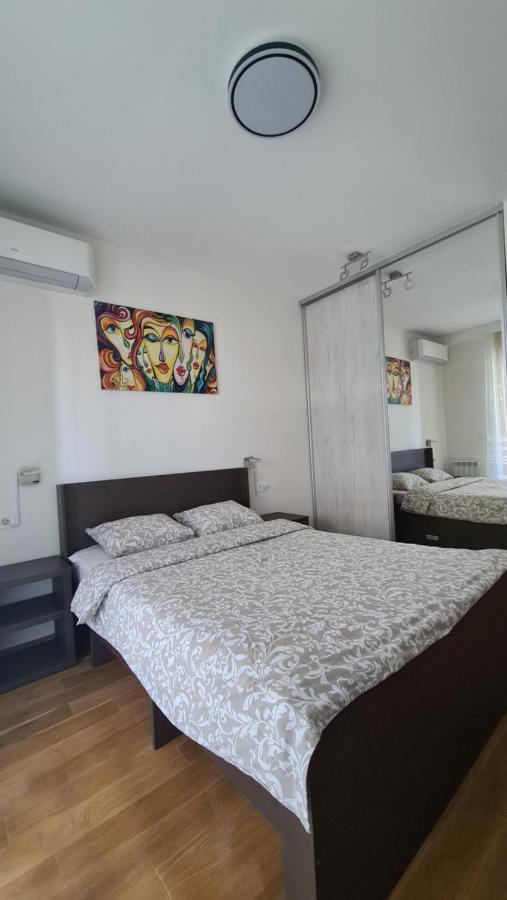 West 65 Apartment Belgrade Luaran gambar