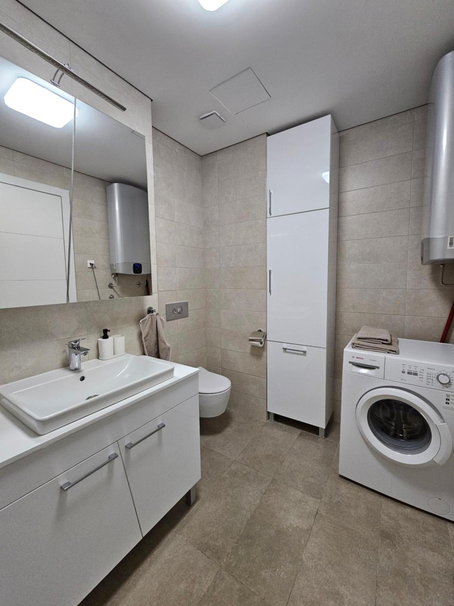 West 65 Apartment Belgrade Luaran gambar